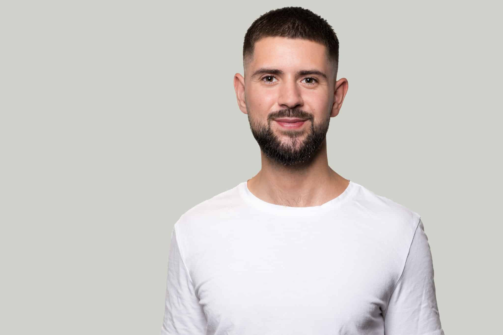 Isak Prinos. Jurists og mekler i MEKLE